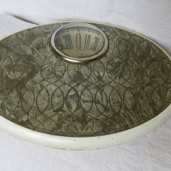 Vintage BORG Bathroom Scale MCM Retro Decor Works 1950's-60's Glass Bubble Dial - Picture 10 of 13